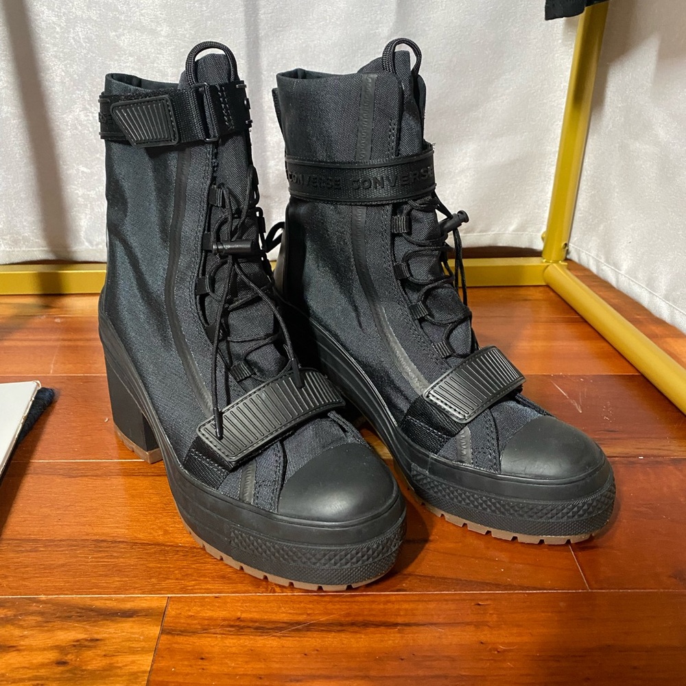 Converse Women's Black High-Top Platform Boots 8.5